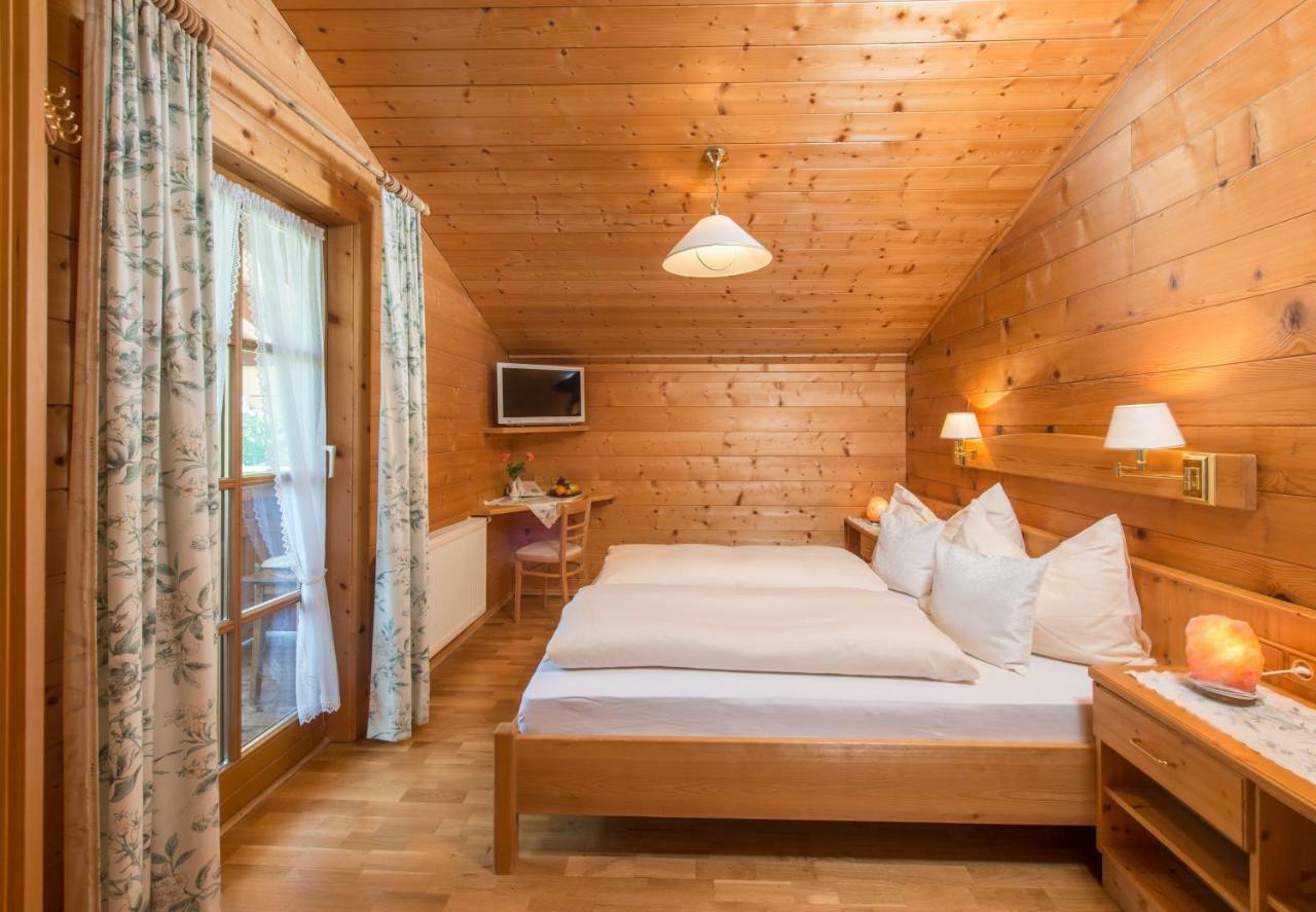 Bio-Holzhaus Und Landhaus Heimat Ramsau am Dachstein Ngoại thất bức ảnh